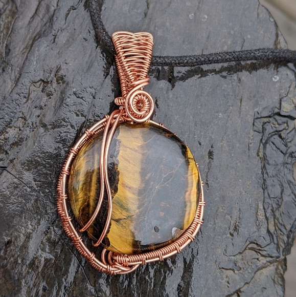 Handmade Tigers Eye Pendant Necklace Wrapped In Copper Wire - Picture 17 of 17